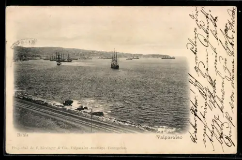 AK Valparaiso, Küstenpanorama mit Bahngleisen u. Schiffen