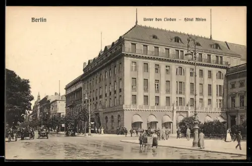 AK Berlin, Hotel Adlon, Unter den Linden