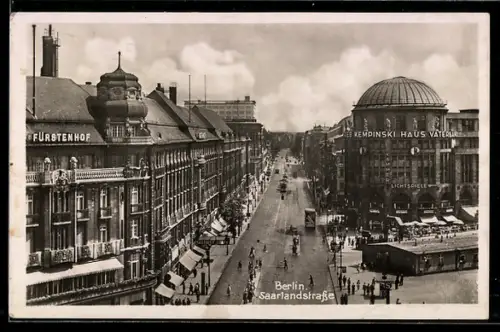 AK Berlin-Kreuzberg, Saarlandstrasse mit Hotel Fürstenhof und Haus Vaterland