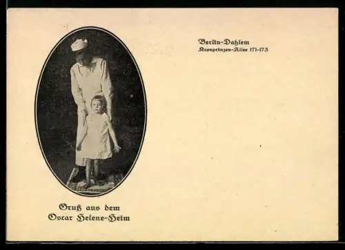AK Berlin-Dahlem, Oscar Helene-Heim, Kronprinzen-Allee 171-173, Krankenschwester mit Kind