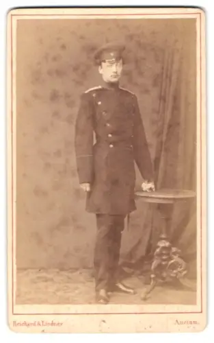Fotografie Reichard & Lindner, Anklam, Peendamm, Offizier vom Infanterie-Regiment Nr. 85