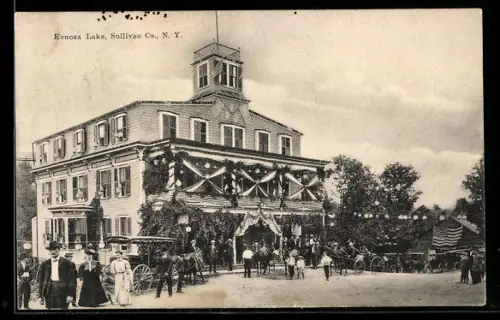 AK Kenoza Lake, NY, Sullivan Co., Festivities in front of a villa