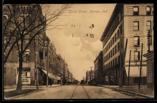 AK Marion, IN, Third Street