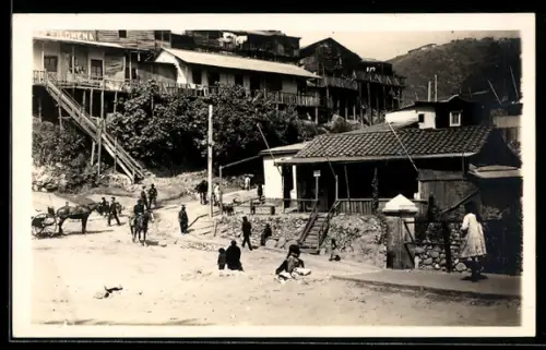 AK Cerro Santa Elena, Ortspartie mit Passanten und Pferdekutsche