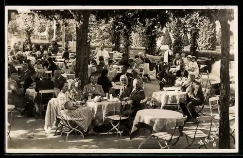 AK Bad Brückenau, Gäste auf der Terrasse vom Kurhaus