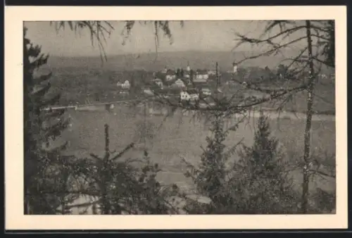 AK Rann, Blick auf den Ort am See im Wald