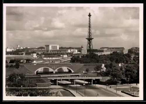 AK Berlin-Charlottenburg, Funkturm, Ausstellungsgelände, Halenseestrasse