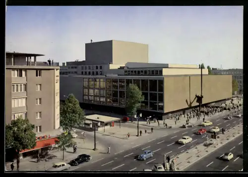 AK Berlin-Charlottenburg, Deutsche Oper, Bismarckstrasse, Plastik von Hans Uhlmann