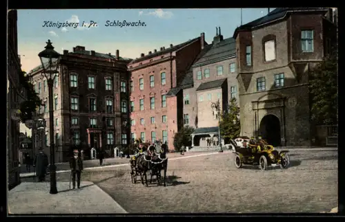 AK Königsberg, Schlosswache mit Auto und Kutsche