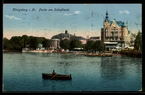 AK Königsberg, auf dem Schlossteich, ein kleines Ruderboot