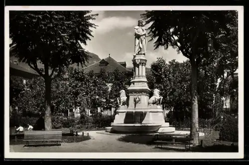 AK Bolzano, Monumento Walter v. d. Vogelweide