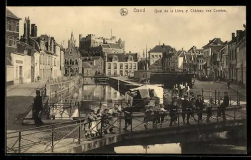 AK Gand, Quai de la Lieve et Chateau des Comtes