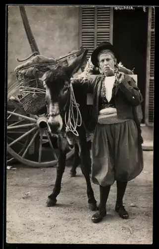 Foto-AK Mallorca, Mann mit Esel