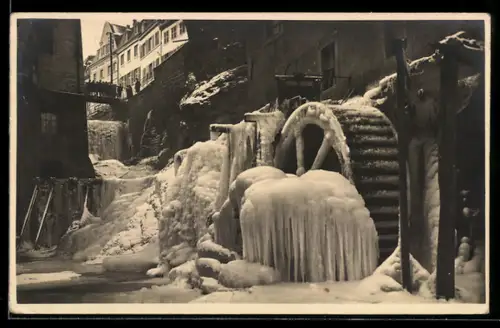 Foto-AK Saarburg /Rhein-Pfalz, Vereiste Wassermühle im Winter 1929