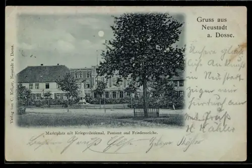 Mondschein-AK Neustadt /Dosse, Marktplatz mit Kriegerdenkmal, Postamt u. Friedenseiche