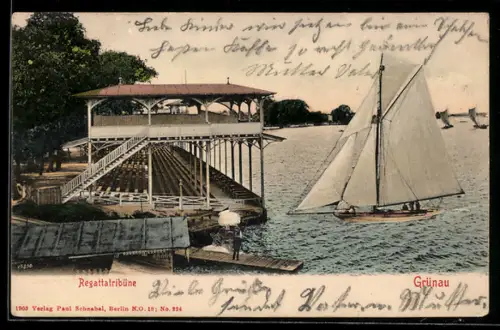 AK Berlin-Grünau, Segelboot an der Regattatribüne
