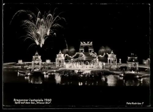 AK Bregenz, Festspiele 1960, Spiel auf dem See, Wiener Blut, Szene mit Feuerwerk