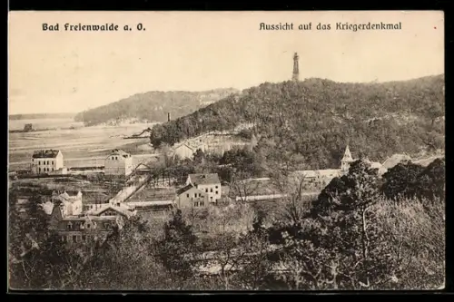 AK Bad Freienwalde a. O., Aussicht auf das Kriegerdenkmal