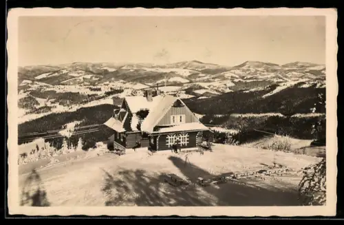 AK Neu-Traubendorf /Wallachei, Hütte Kohutka im Winter