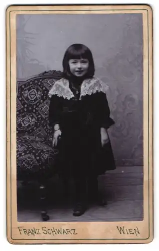 Fotografie Franz Schwarz, Wien, Ottakringerstrasse 149, Porträt eines jungen Mädchens