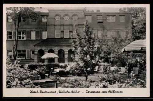 AK Berlin-Spandau, Hotel-Restaurant Wilhelmshöhe, Terrassen am Stössensee, Bes. H. Brüder & Söhne, mit Garten