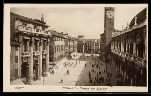 AK Vicenza, Piazza dei Signori mit Torre und Palladio-Bauten