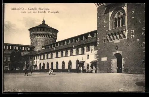 AK Milano, Castello Sforzesco lato est del cortile principale