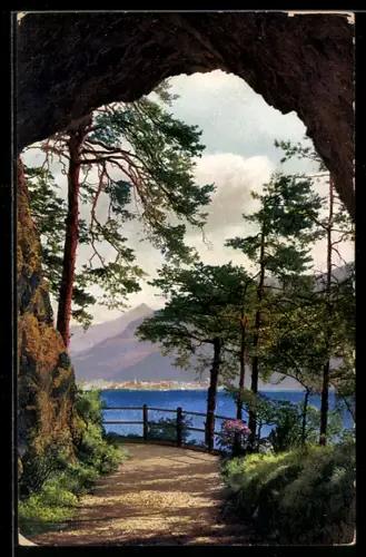 AK Varenna /Lago di Como, Sentiero panoramico con vista sul lago e montagne