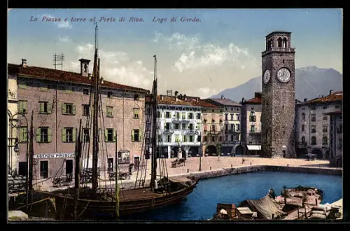 AK Riva /Lago di Garda, La Piazza e torre al Porto