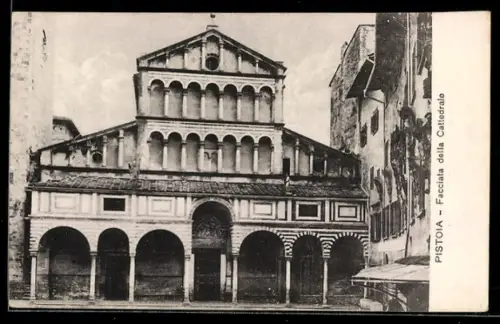 AK Pistoia, Facciata della Cattedrale (XII Secolo)