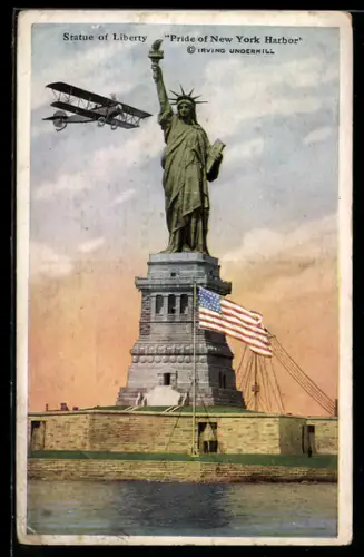AK New York, Statue of Liberty / Freiheitsstatue und Doppeldecker-Flugzeug