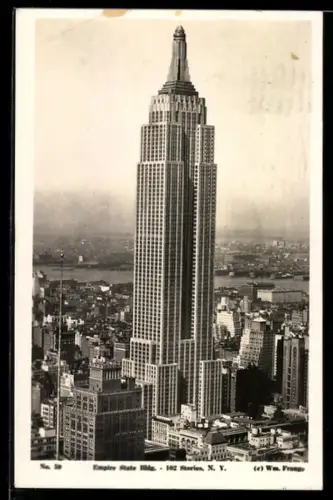 AK New York, NY, Empire State Building