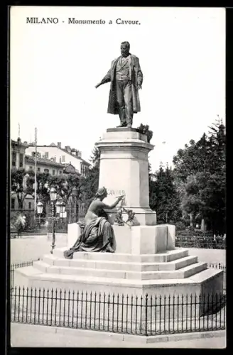 AK Milano, Monumento a Cavour