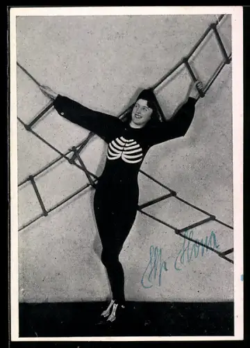 AK Ilse Ilona, weltberühmte Luft- und Drahtseilkünstlerin