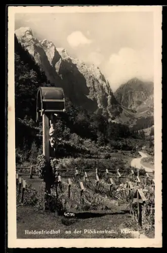 AK Plöckenstrasse, Heldenfriedhof