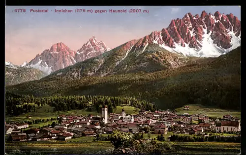 AK Innichen /Pustertal, Vista del villaggio verso il monte Haunold