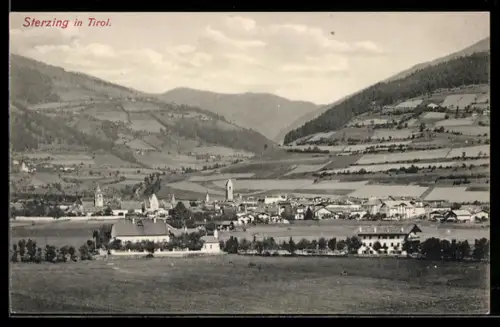 AK Sterzing, Ortsansicht mit Kirche