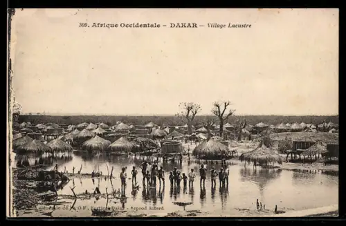AK Dakar, Village Lacustre