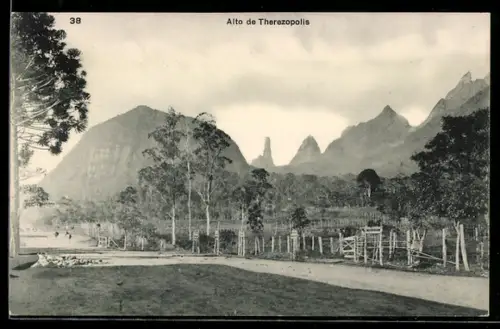 AK Alto de Therezopolis, Panorama