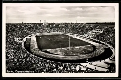 AK Berlin, Olympiade 1936, Blick ins Innere des Olympiastadions