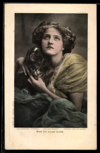 AK Schauspielerin Ivy Lilian Close im Kostüm einer Filmrolle