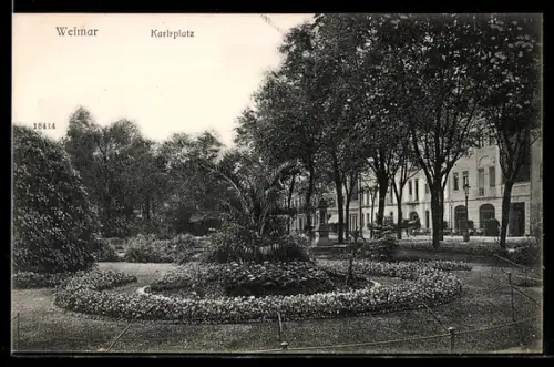 AK Weimar, Karlplatz, Parkanlage, Blumenbeet