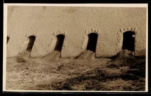 AK Assuan, Dam Construction