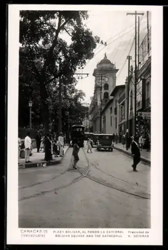 AK Caracas, Plaza Bolivar, al fondo la Catedral