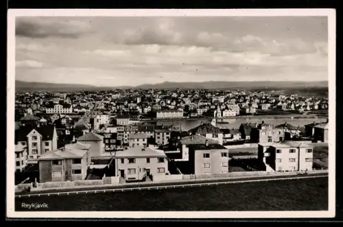 AK Reykjavik, Ortsansicht aus der Vogelschau