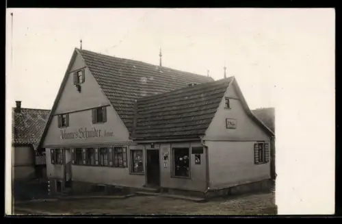 Foto-AK Geschäft Johannes Schmider Junior mit Emailleschild Dapol Pretroleum