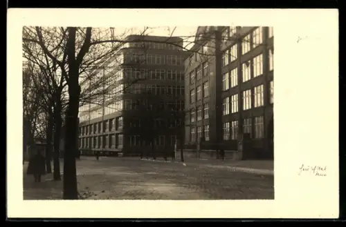 Foto-AK Jena, Zeiss-Werke mit Strasse