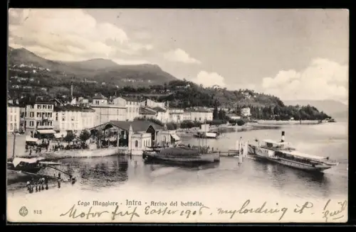 AK Intra /Lago Maggiore, Arrivo del battello