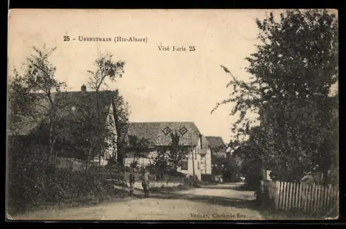 AK Uberstrass /Hte-Alsace, Dorfstrasse mit Fachwerkhäusern