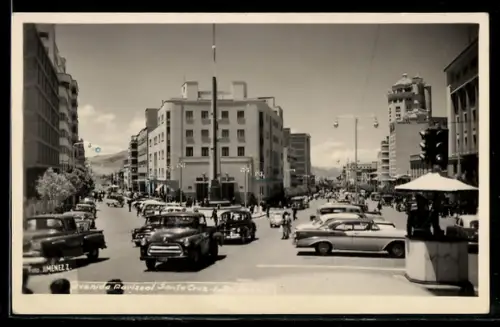 AK Santa Cruz, Avenida Mariseal